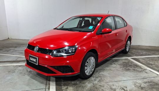 Volkswagen • Vento