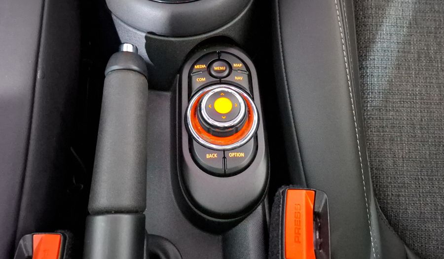 Mini Cooper 1.5 COOPER CHILI DCT Hatchback 2020