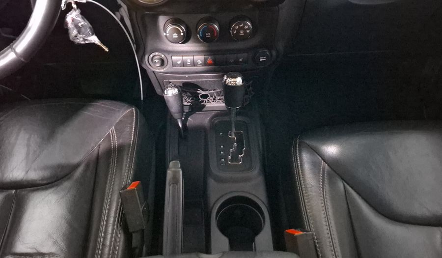 Jeep Wrangler 3.6 UNLIMITED SAHARA 4WD AUTO Suv 2014