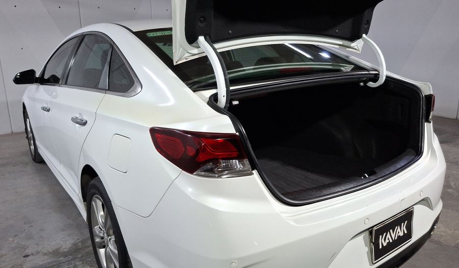 Hyundai Sonata 2.4 PREMIUM AUTO Sedan 2018
