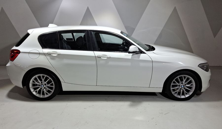 Bmw Serie 1 1.6 120IA Hatchback 2016