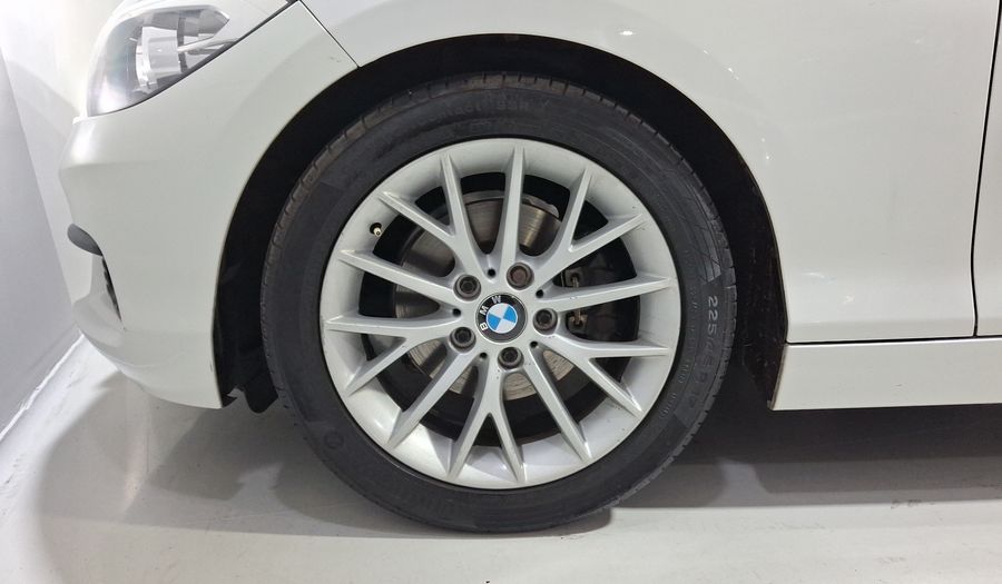 Bmw Serie 1 1.6 120IA Hatchback 2016
