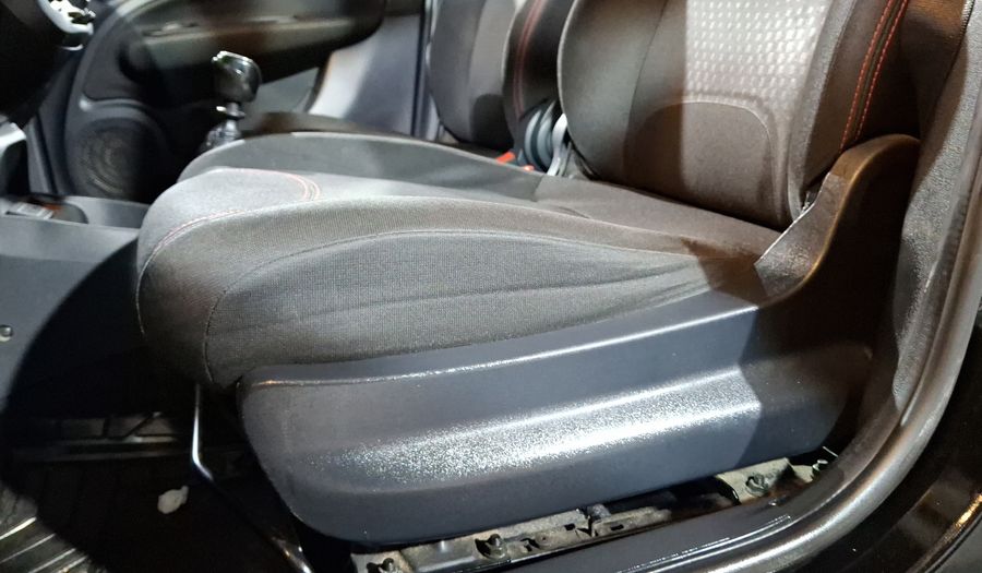 Fiat Uno 1.4 SPORTING Hatchback 2018