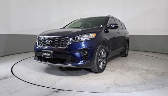 Kia • Sorento