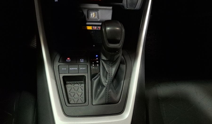 Toyota Rav4 2.5 XLE AUTO Suv 2023