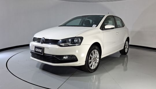 Volkswagen • Polo