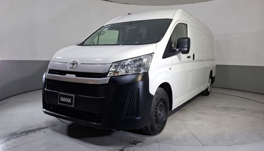 Toyota • Hiace