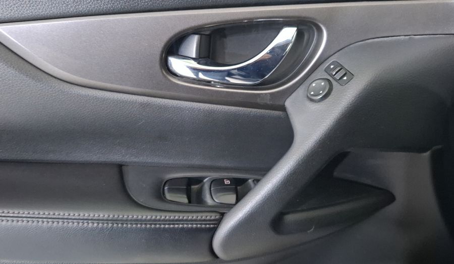 Nissan X-trail 2.5 SENSE 2 ROW CVT Suv 2015
