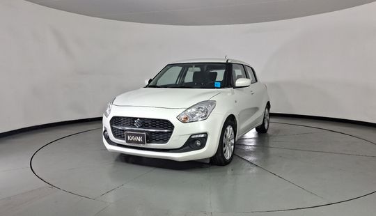 Suzuki • Swift
