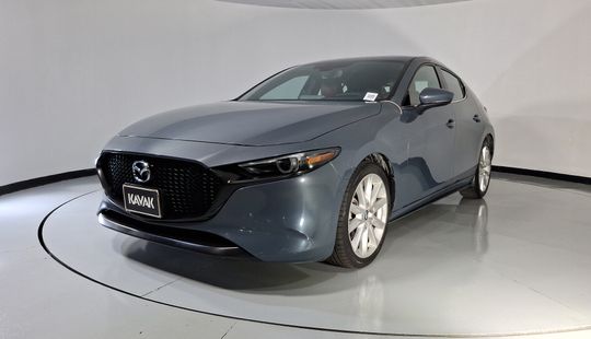 Mazda • Mazda 3