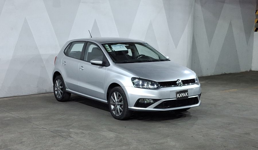 Volkswagen Polo 1.6 COMFORTLINE PLUS Hatchback 2021