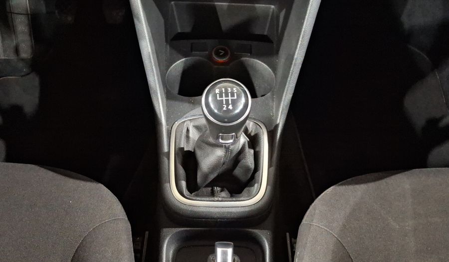 Volkswagen Polo 1.6 COMFORTLINE PLUS Hatchback 2021