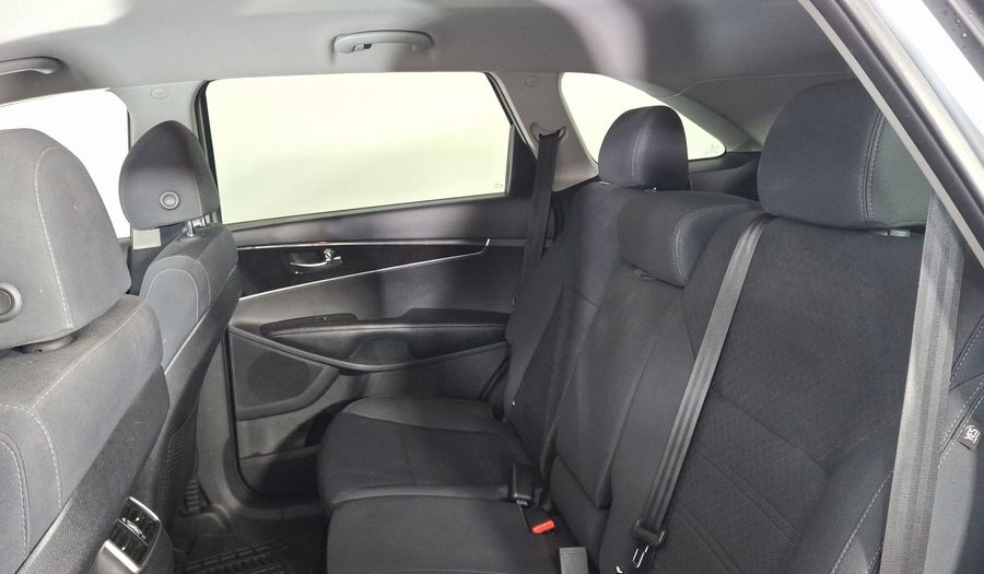Kia Sorento 2.4 LX AUTO Suv 2018