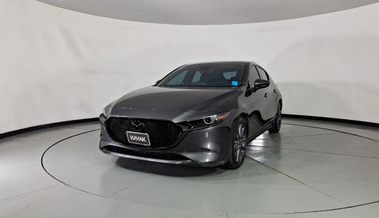 Mazda • Mazda 3