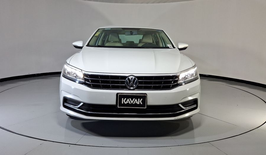 Volkswagen Passat 2.5 SPORTLINE Sedan 2016
