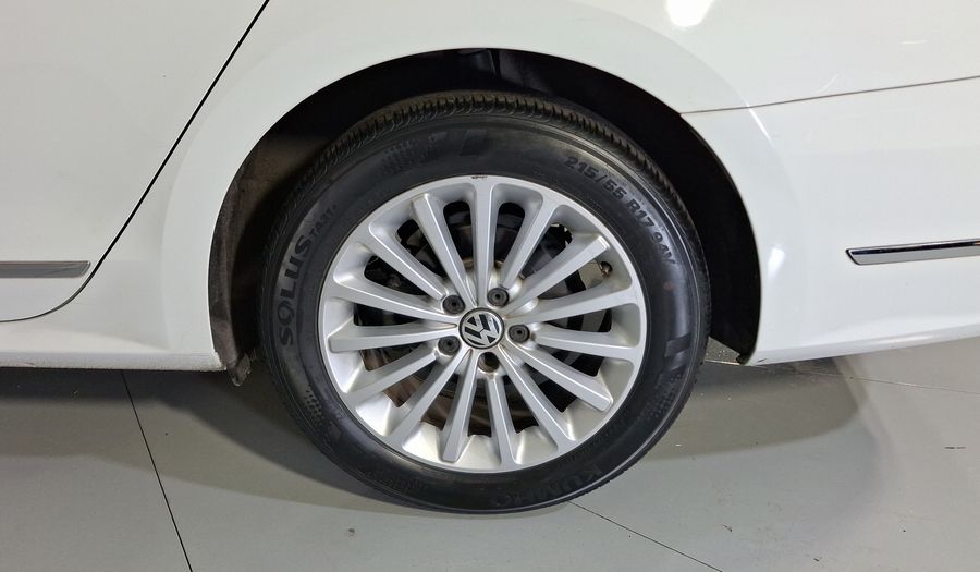 Volkswagen Passat 2.5 SPORTLINE Sedan 2016