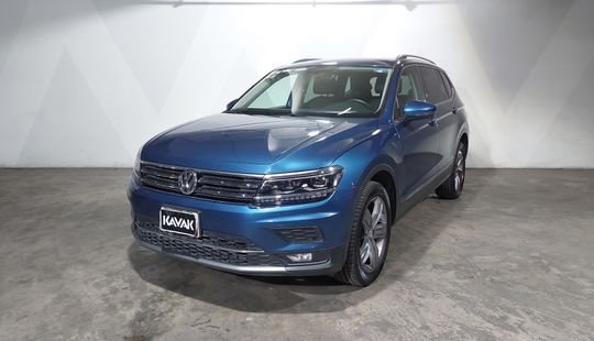 Volkswagen • Tiguan