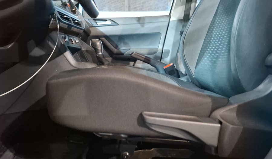 Volkswagen Virtus 1.6 AUTO Sedan 2020