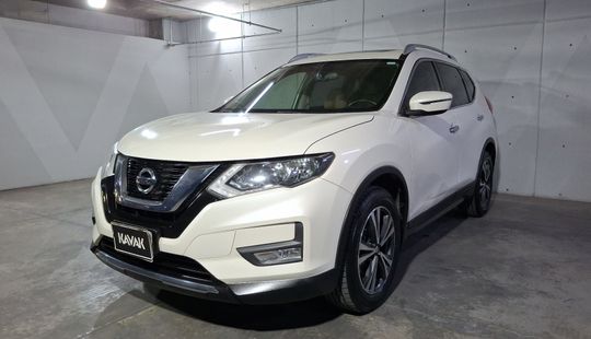 Nissan • X-Trail