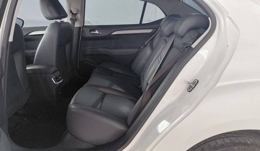 Citroen C4 Lounge 1.6 HDI FEEL PACK AM19 Sedan 2018