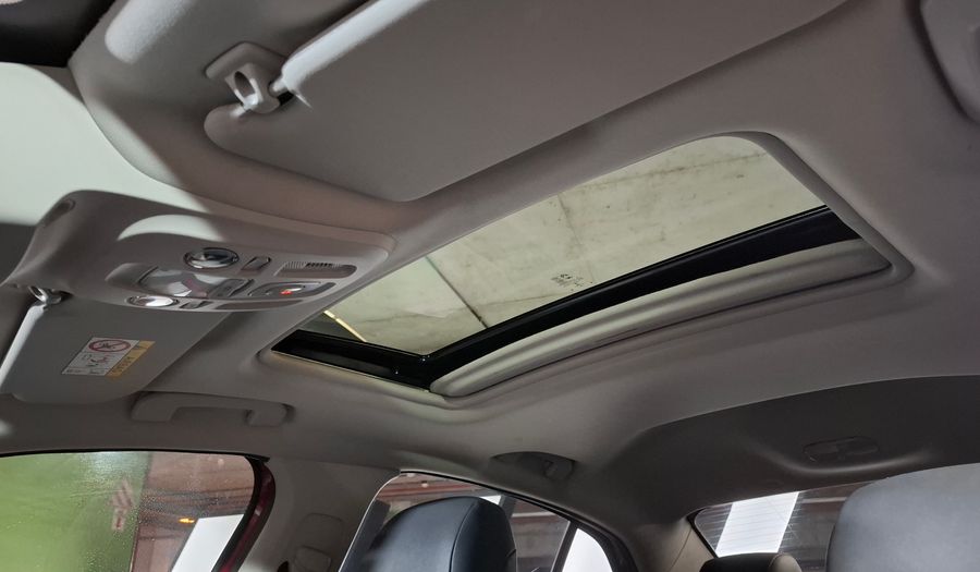Citroen C4 1.6 HDI FEEL PACK MT Sedan 2022