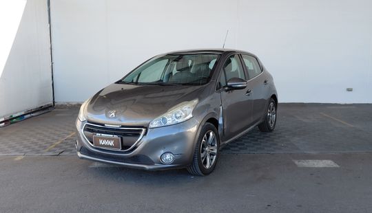 Peugeot • 208