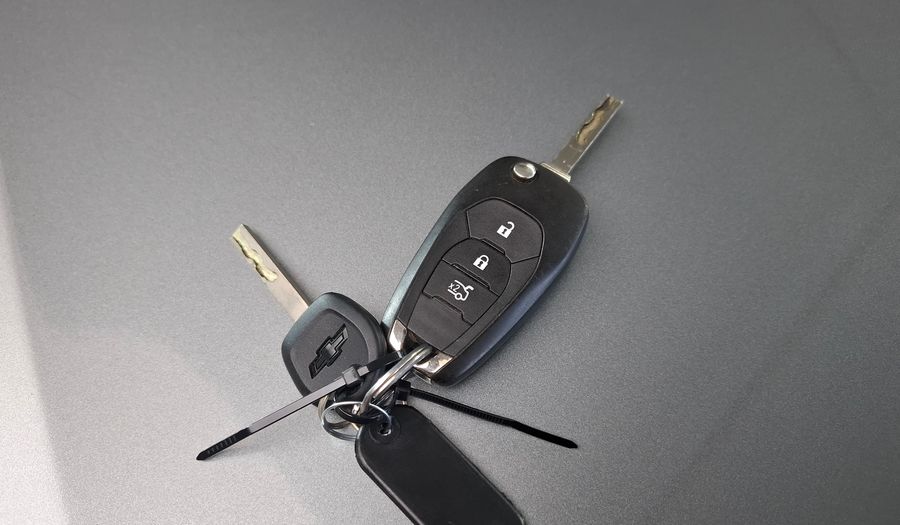 Chevrolet Onix + 1.2 LS Sedan 2024