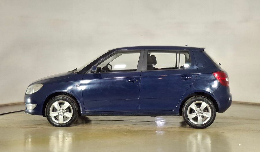 Skoda Fabia 1.6 AMBIENTE Hatchback 2014