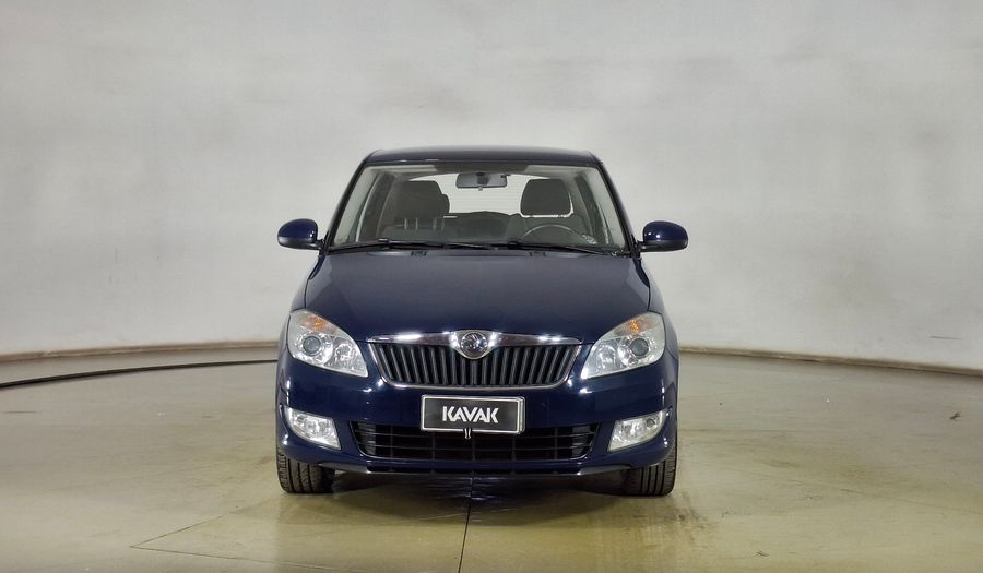 Skoda Fabia 1.6 AMBIENTE Hatchback 2014