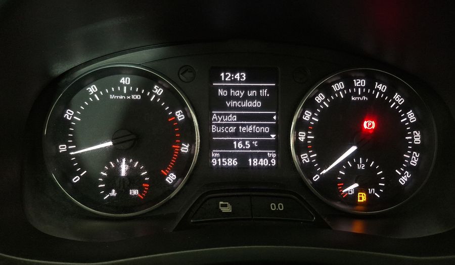 Skoda Fabia 1.6 AMBIENTE Hatchback 2014