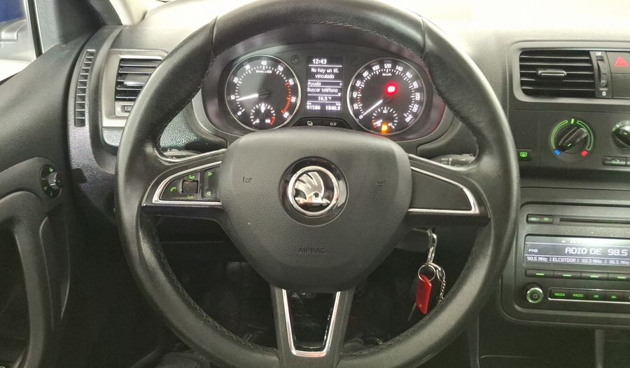 Skoda Fabia 1.6 AMBIENTE Hatchback 2014