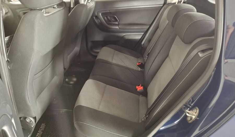 Skoda Fabia 1.6 AMBIENTE Hatchback 2014