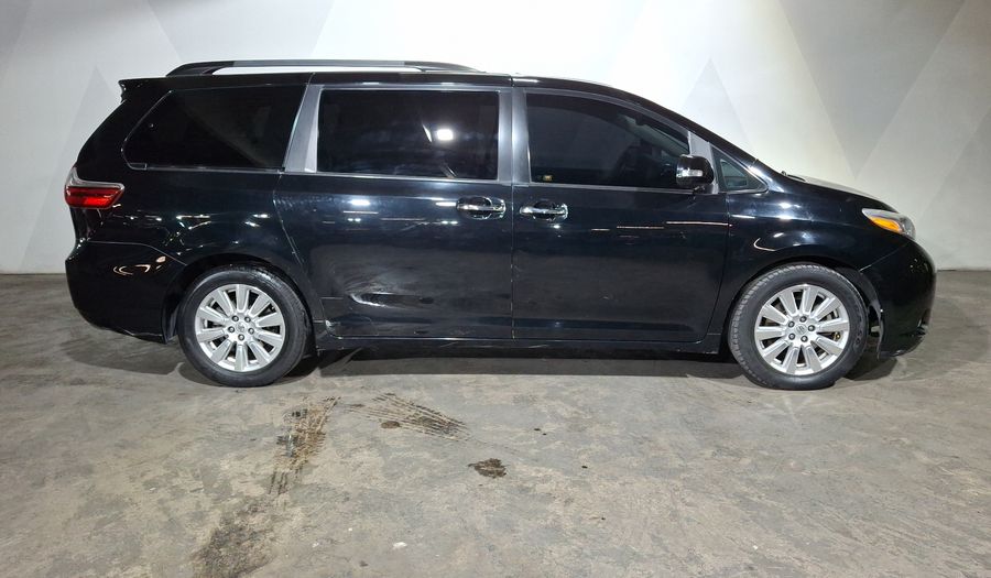 Toyota Sienna 3.5 LIMITED AT Minivan 2017