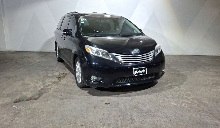Toyota Sienna 3.5 LIMITED AT Minivan 2017