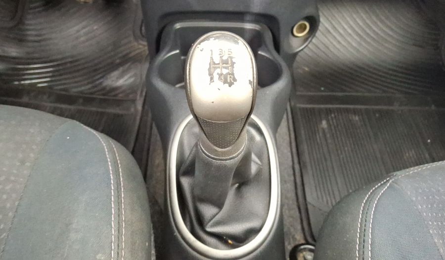 Nissan March 1.6 ADVANCE MT Hatchback 2017