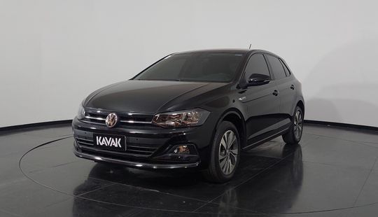 Volkswagen • Polo