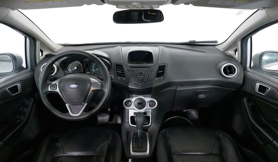 Ford Fiesta 1.6 16V TIVCT SE Hatchback 2014