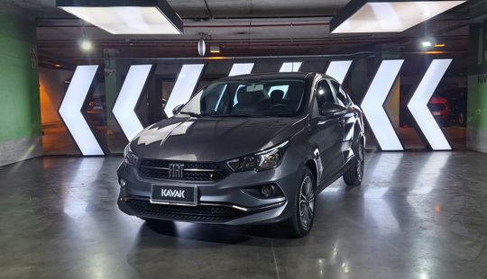 Fiat • Cronos