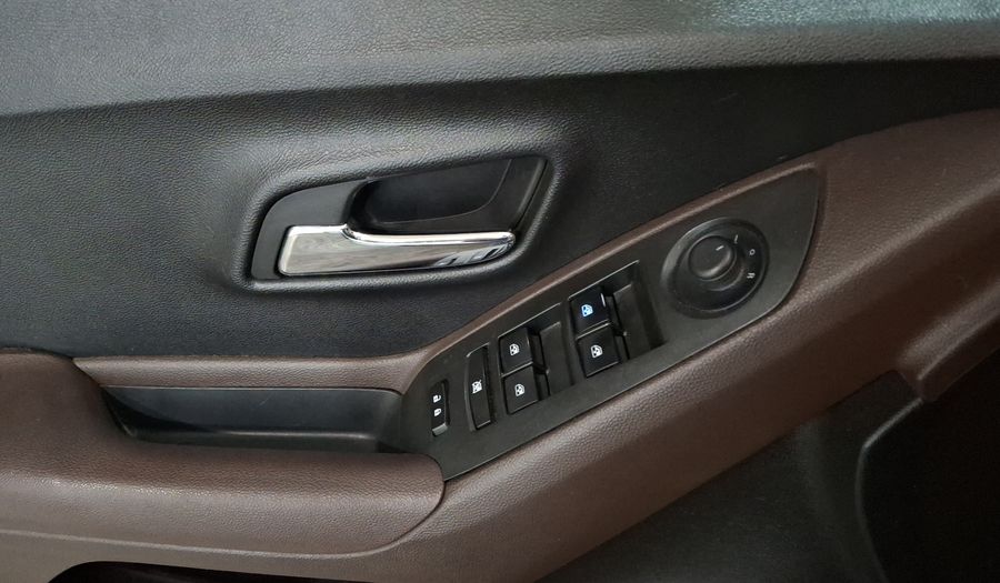 Chevrolet Trax 1.8 C LTZ AT Suv 2015