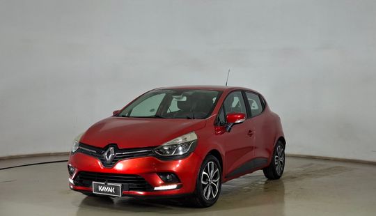 Renault • Clio