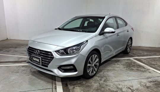 Hyundai • Accent
