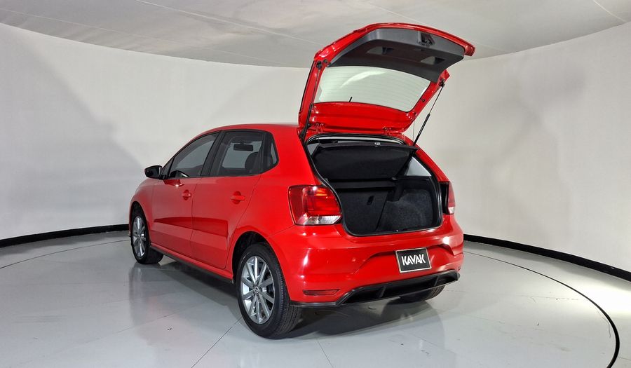 Volkswagen Polo 1.6 COMFORTLINE PLUS Hatchback 2021