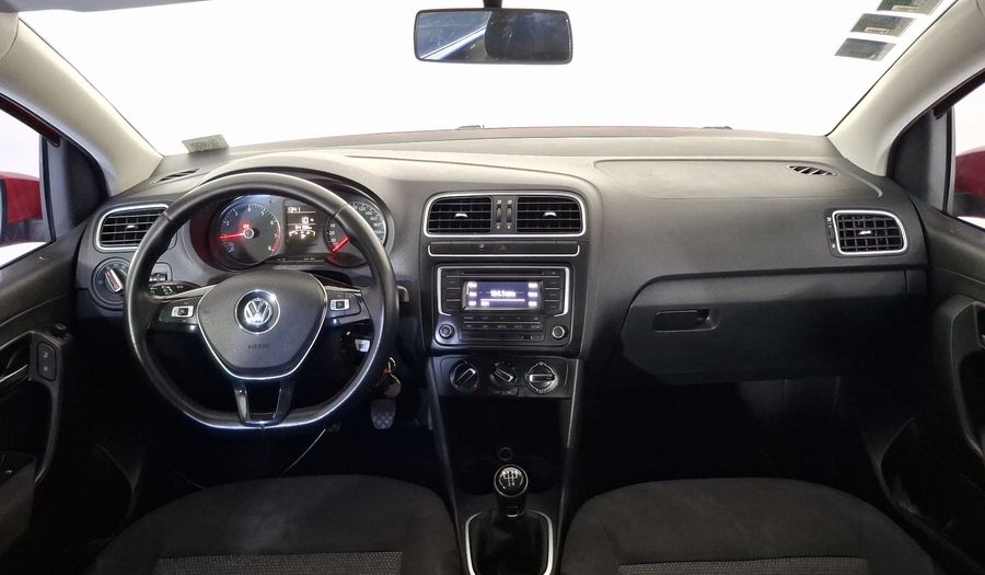 Volkswagen Polo 1.6 COMFORTLINE PLUS Hatchback 2021