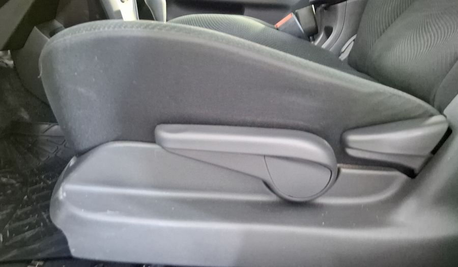 Toyota Yaris 1.5 SEDAN PREMIUM AT Sedan 2015