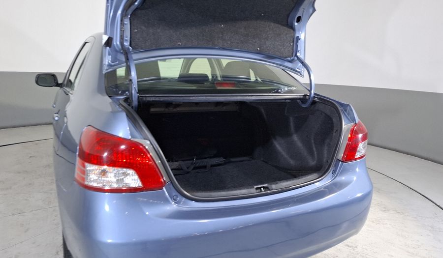 Toyota Yaris 1.5 SEDAN PREMIUM AT Sedan 2015
