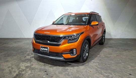 2022 • 46,031 km • Automático