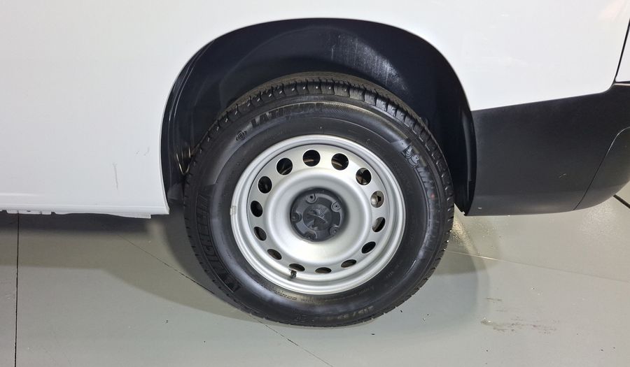 Peugeot Partner 1.2 PURETECH MAXI PACK Van 2024