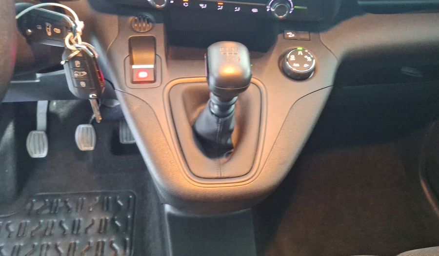Peugeot Partner 1.2 PURETECH MAXI PACK Van 2024