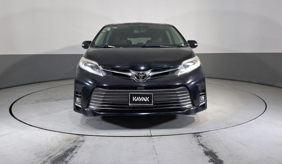 Toyota Sienna 3.5 LIMITED AT Minivan 2018