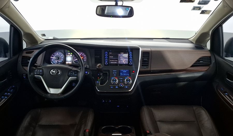 Toyota Sienna 3.5 LIMITED AT Minivan 2018